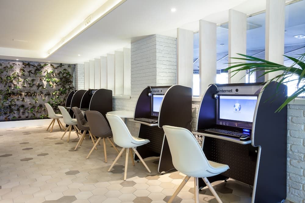 Business centre