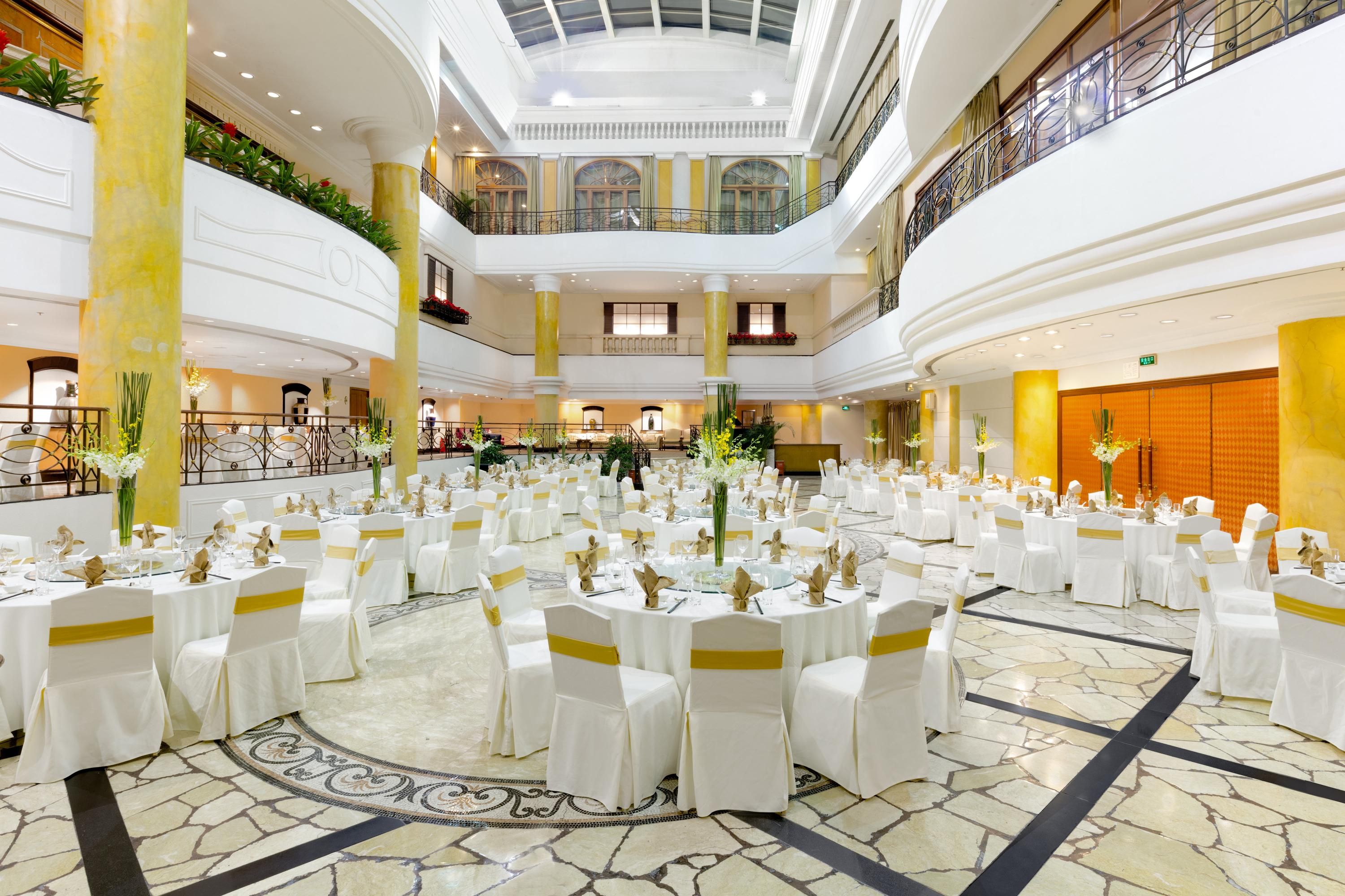 Banquet hall