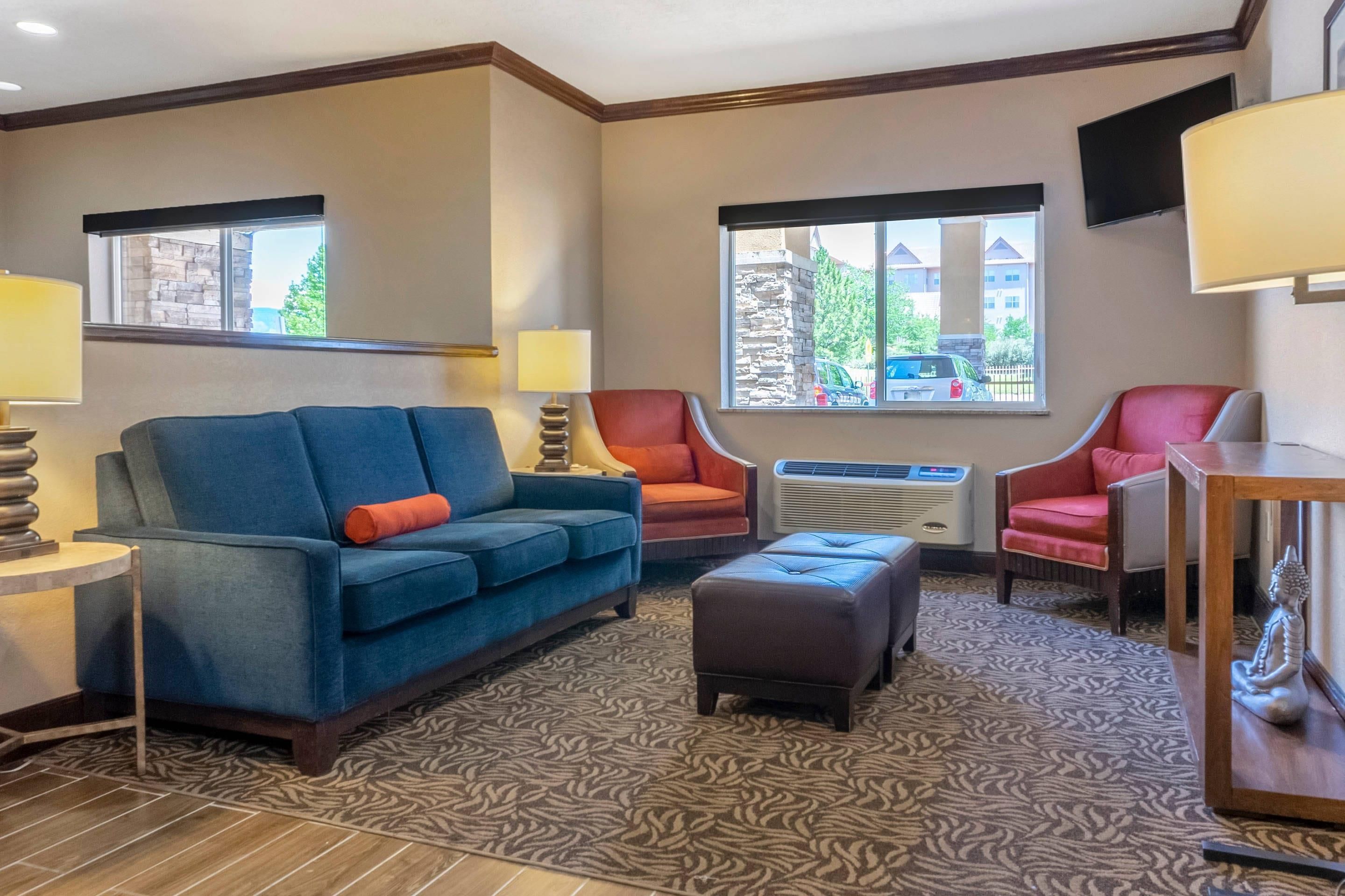 Lounge Photo