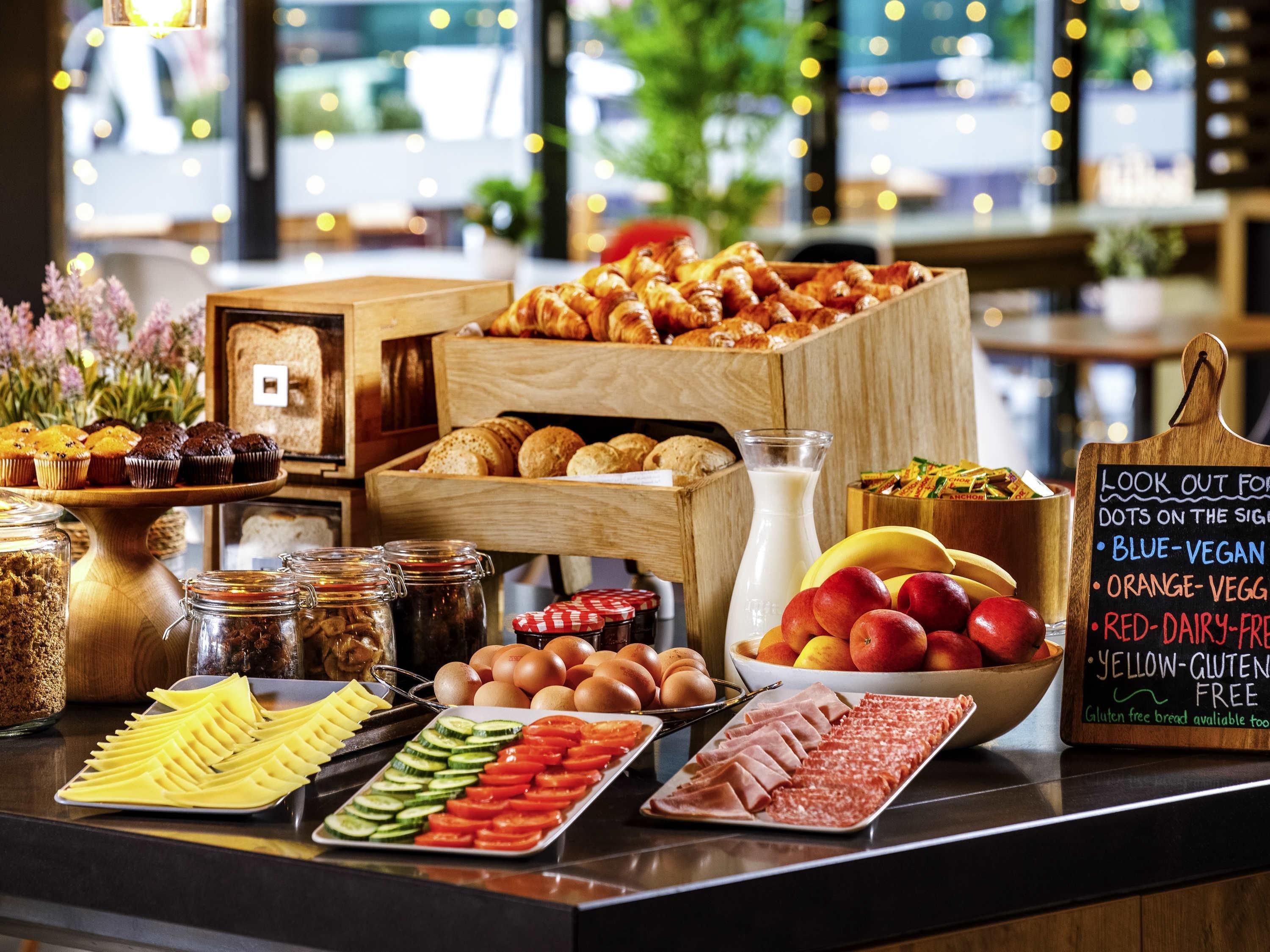 Buffet Photo