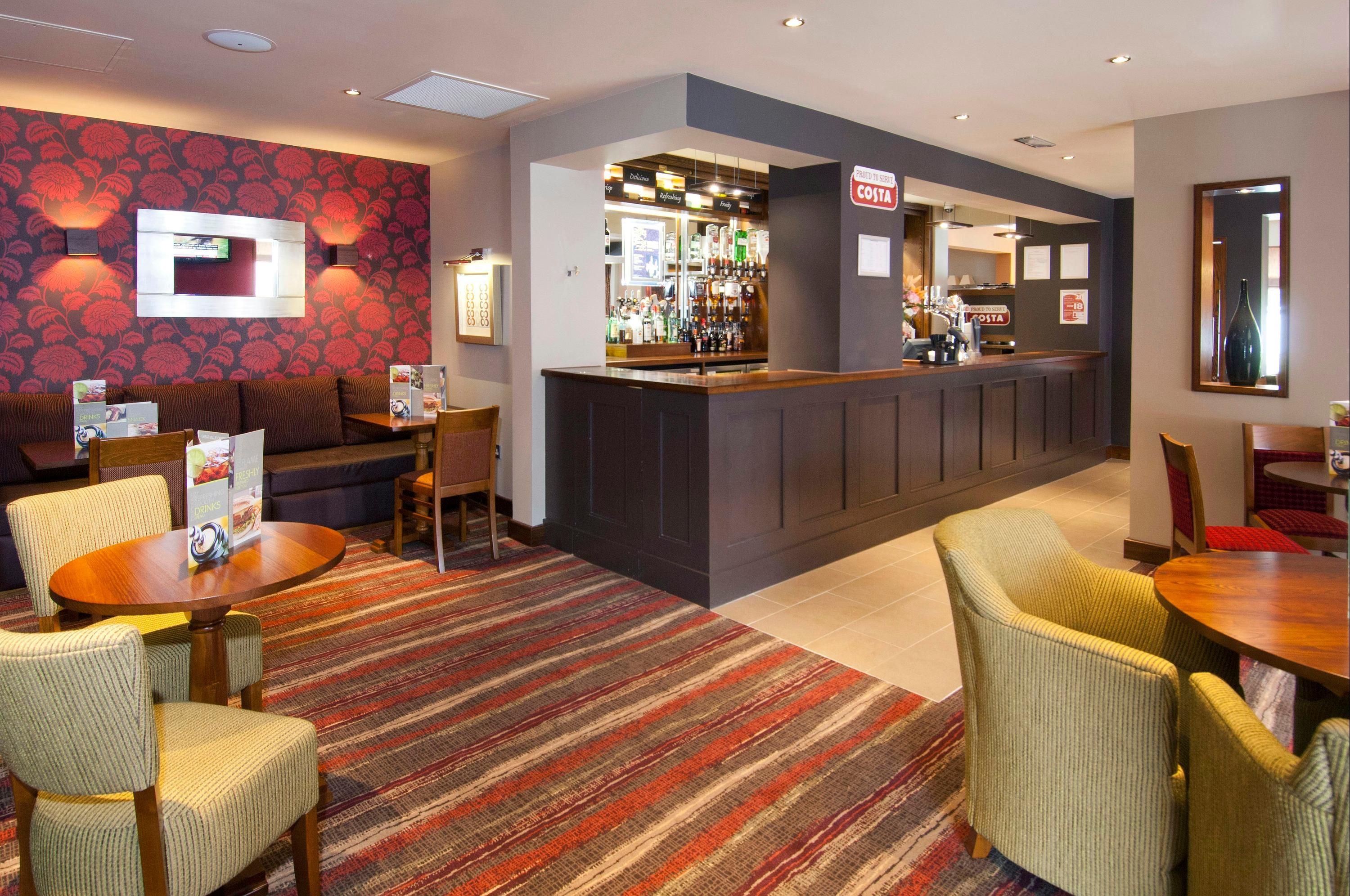 Bar Photo