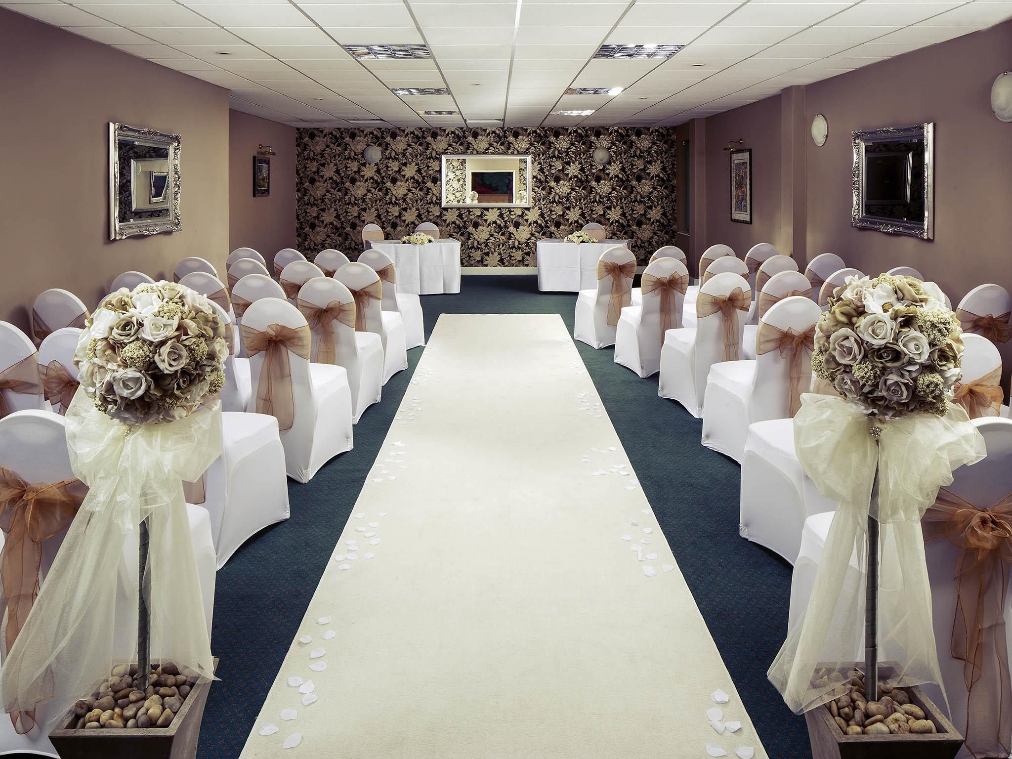 Banquet hall