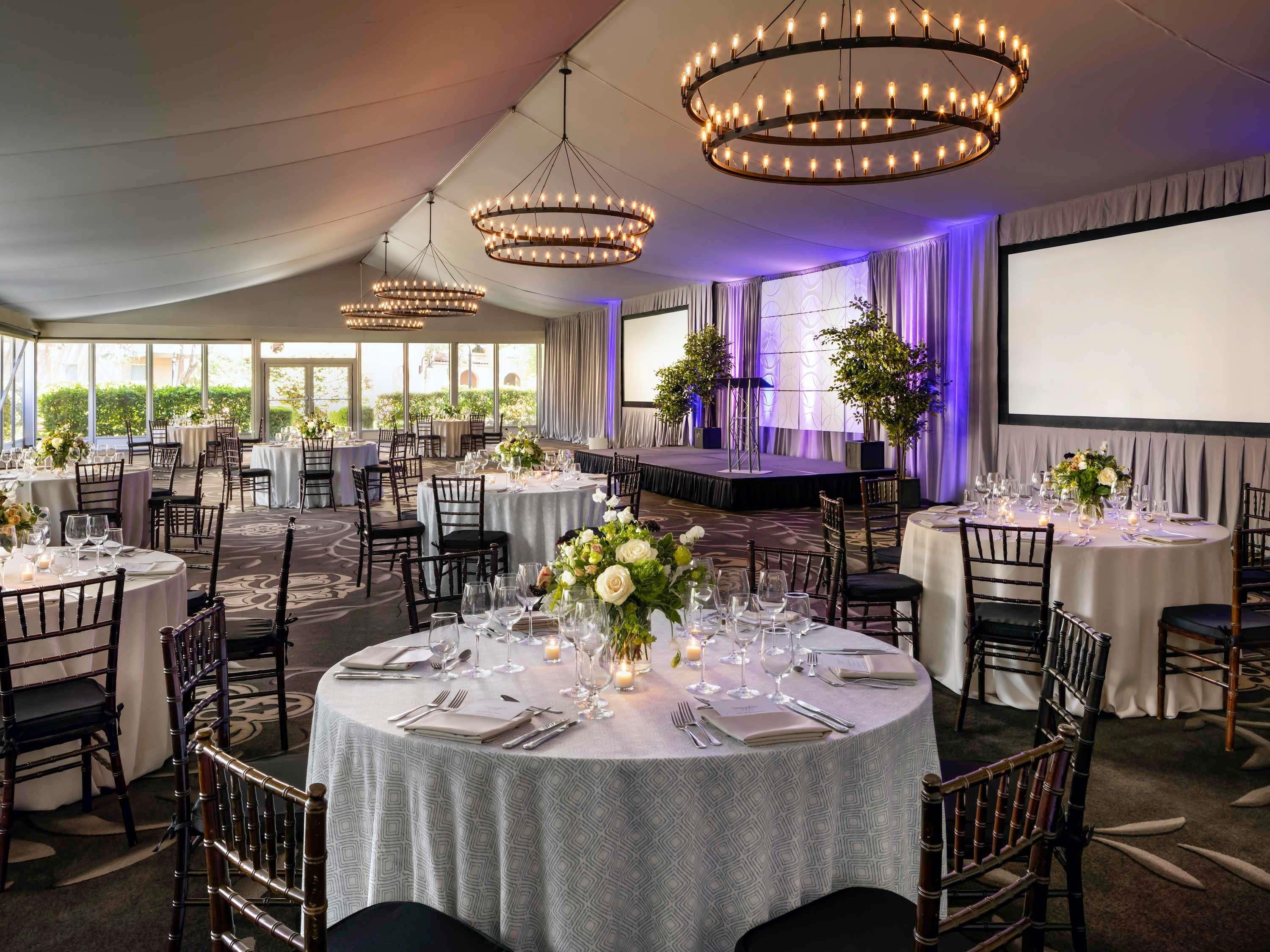 Banquet hall