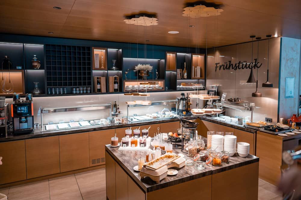 Buffet Photo