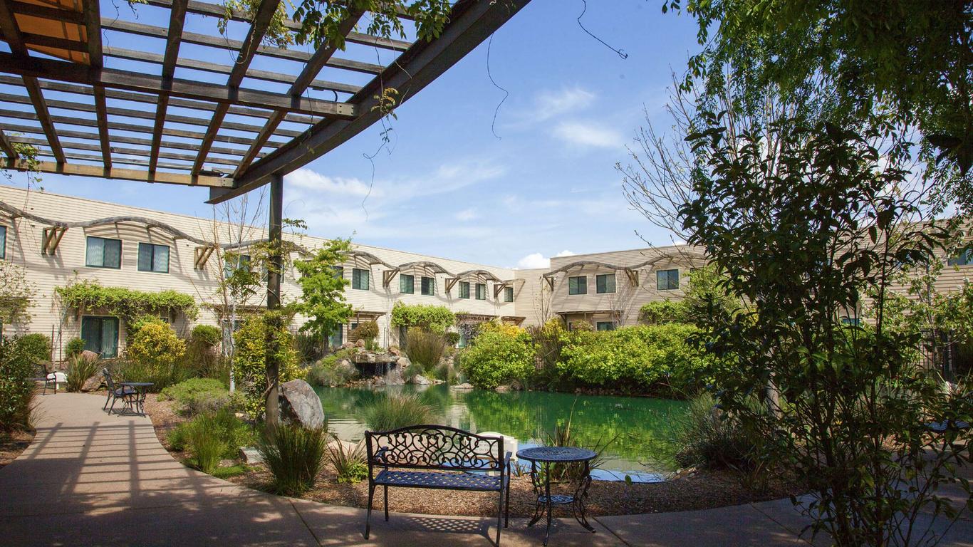 DoubleTree by Hilton Hotel & Spa Napa Valley American Canyon