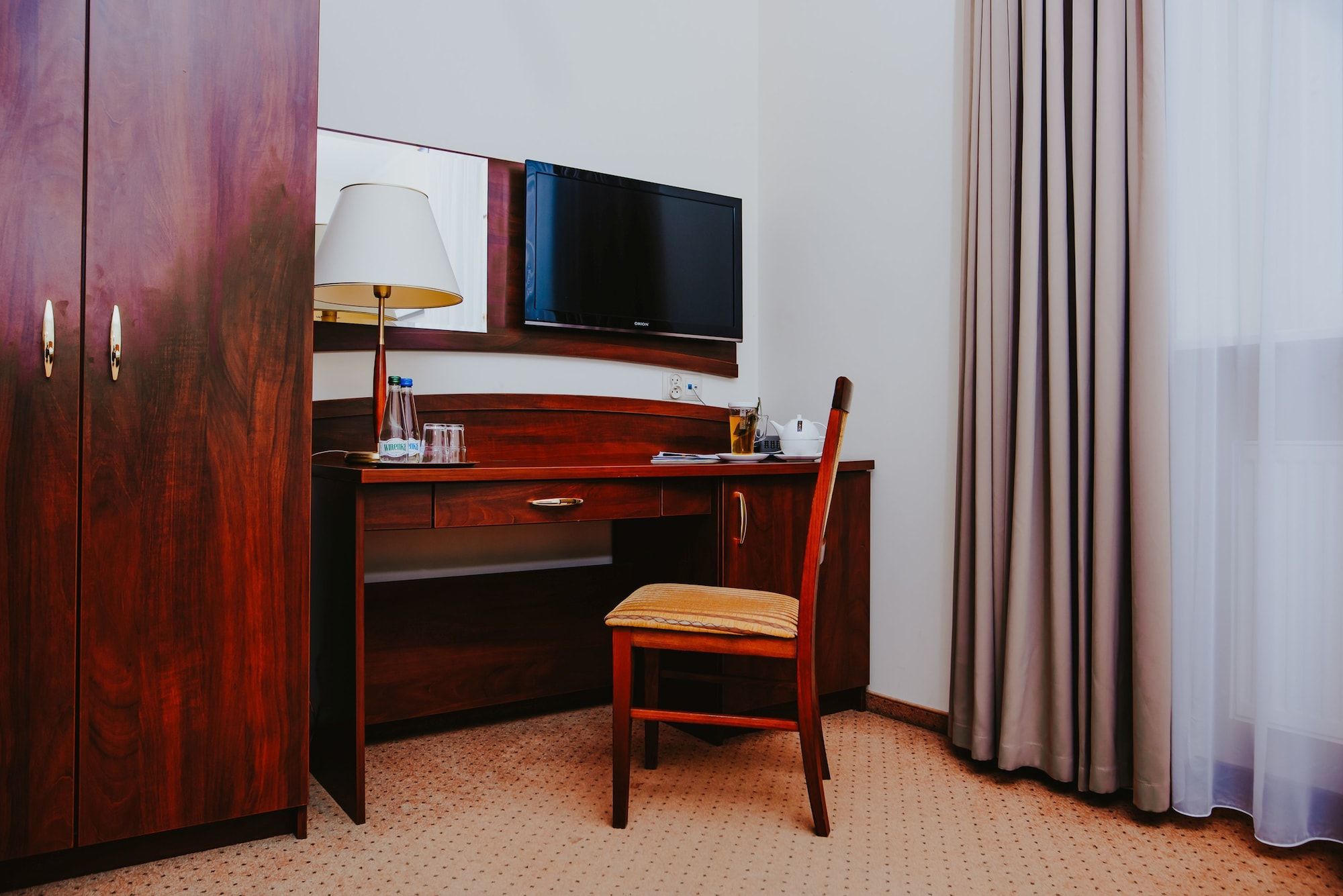 Room amenity