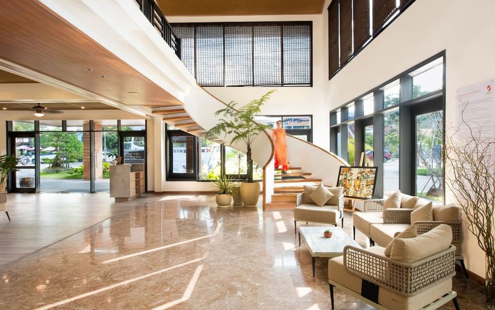 Lobby Photo