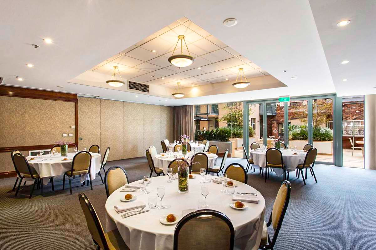 Banquet hall