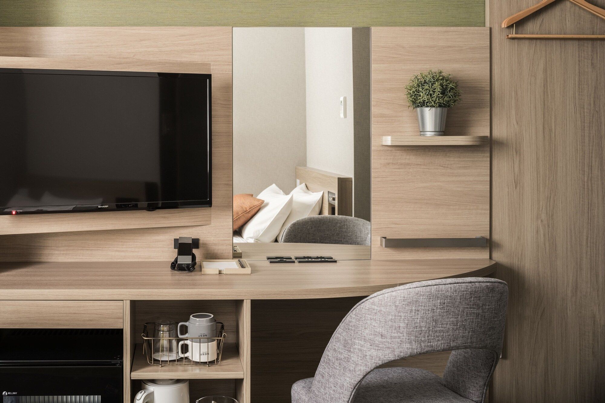 Room amenity