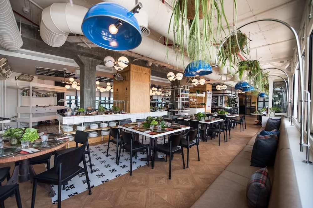 Restaurant Photo