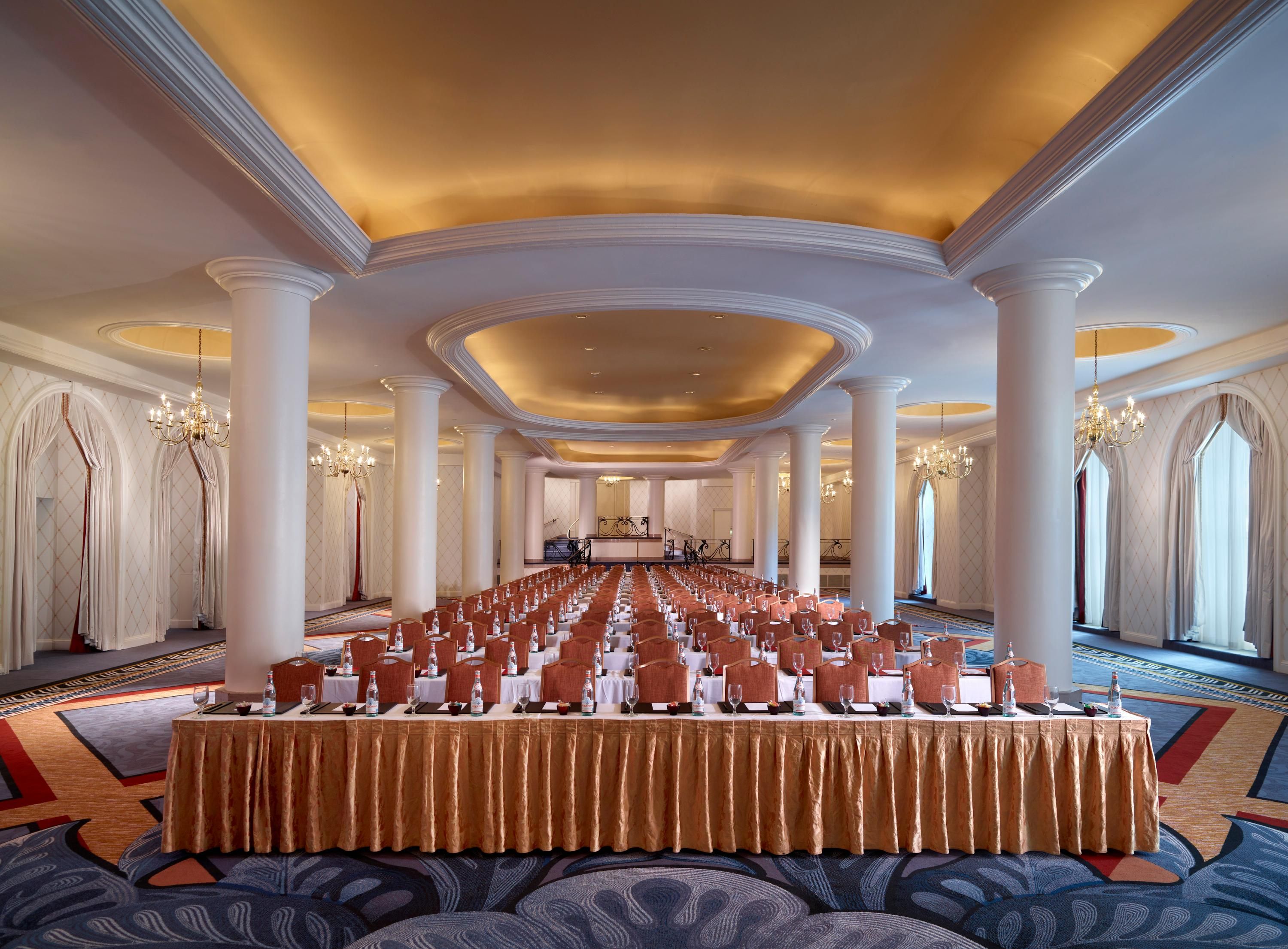 Banquet hall