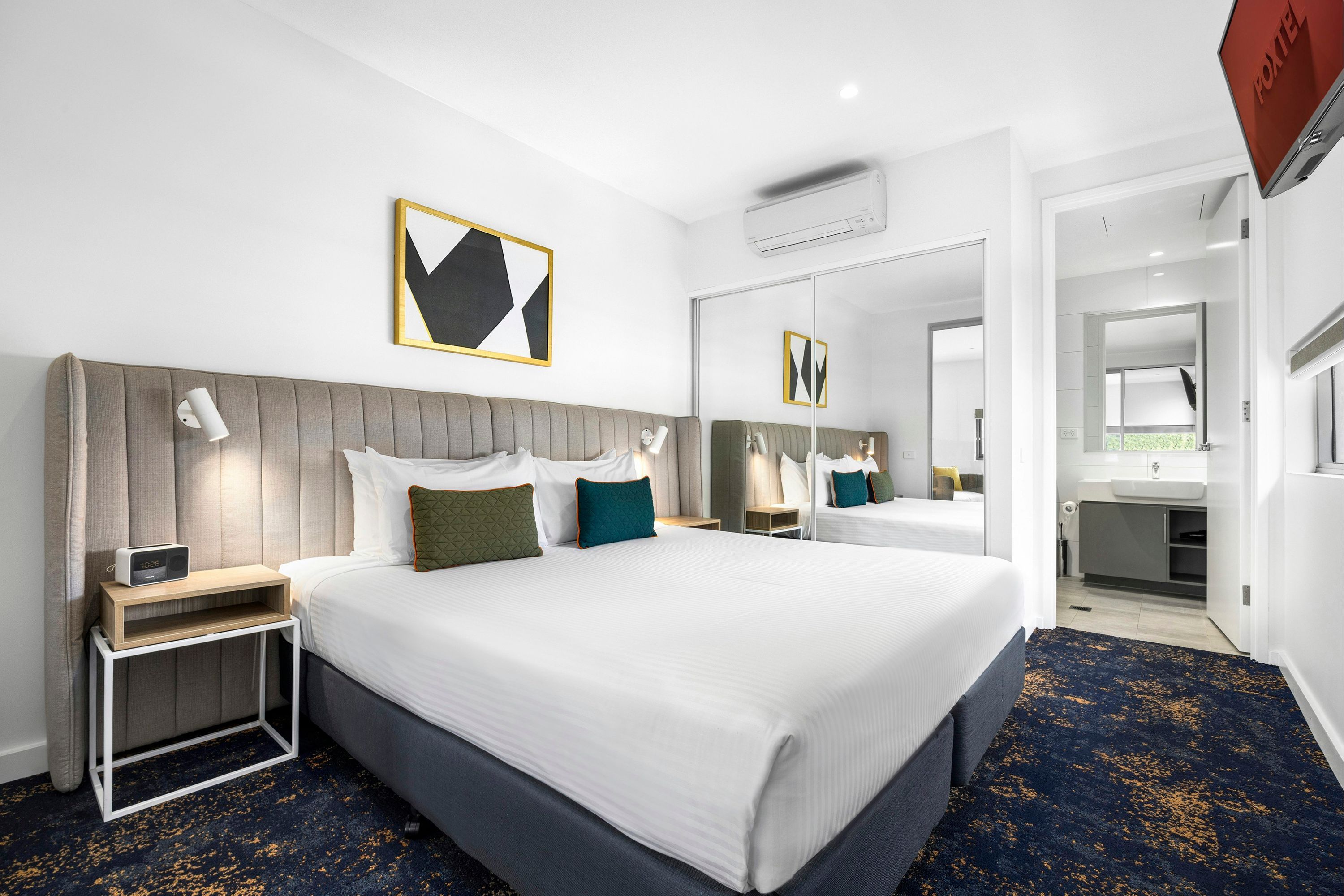 Bedroom