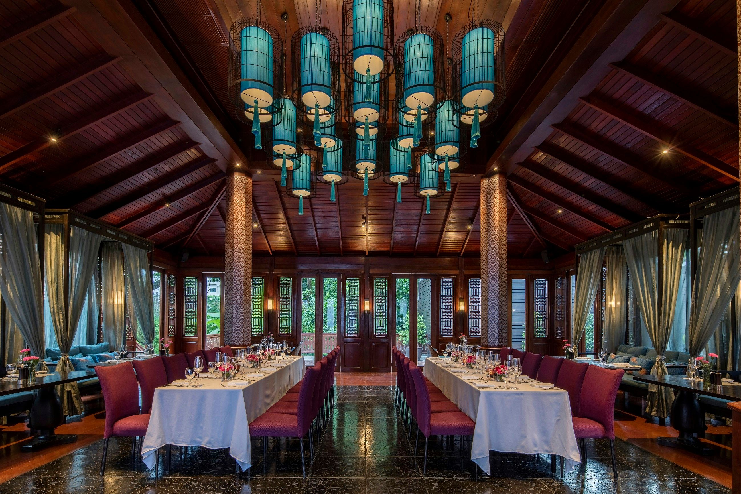 Banquet hall