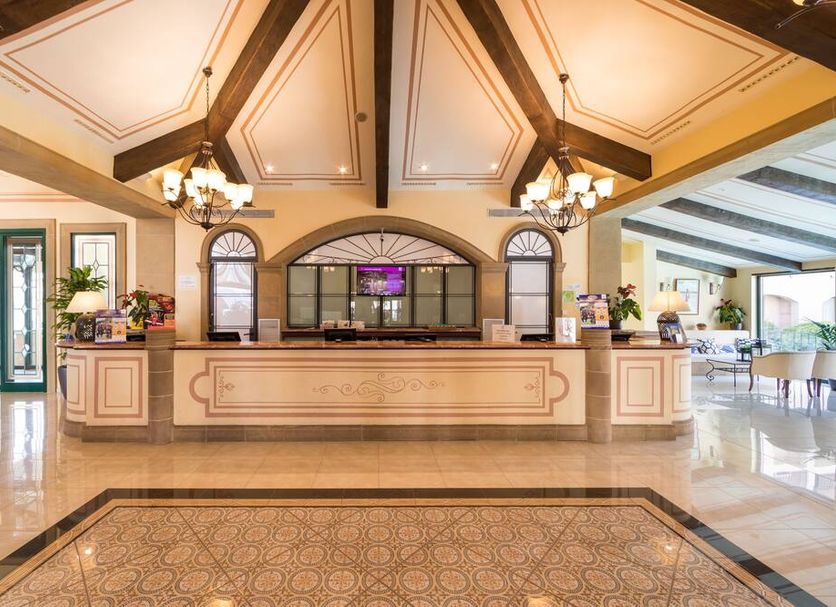 Front desk Photo