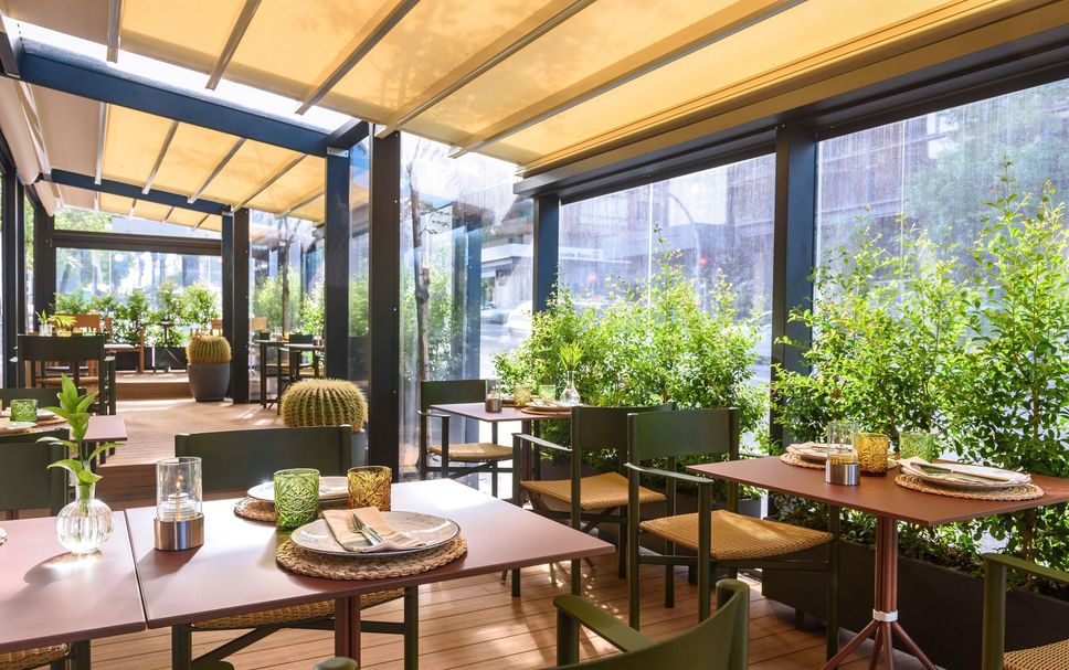 Restaurant Photo