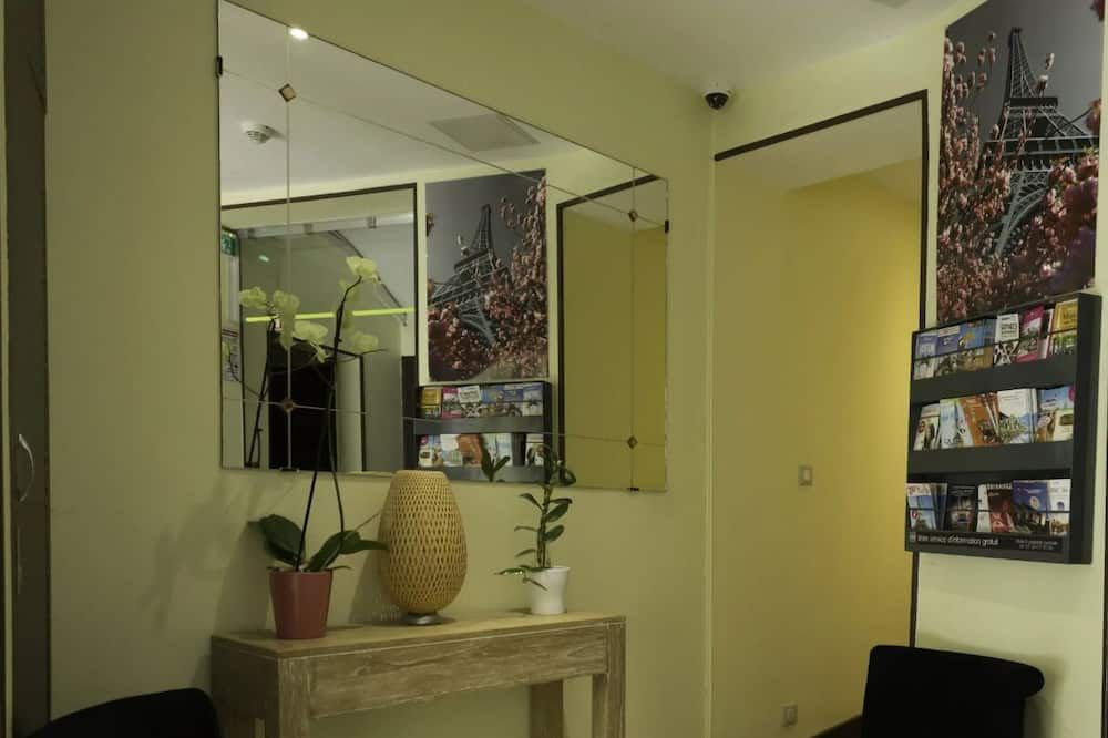 Room amenity