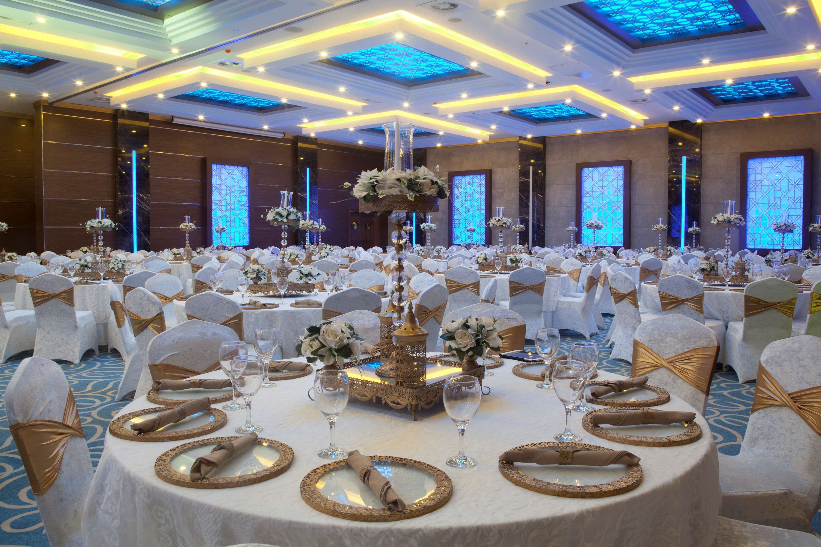 Banquet hall