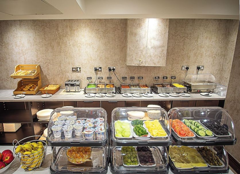Buffet Photo