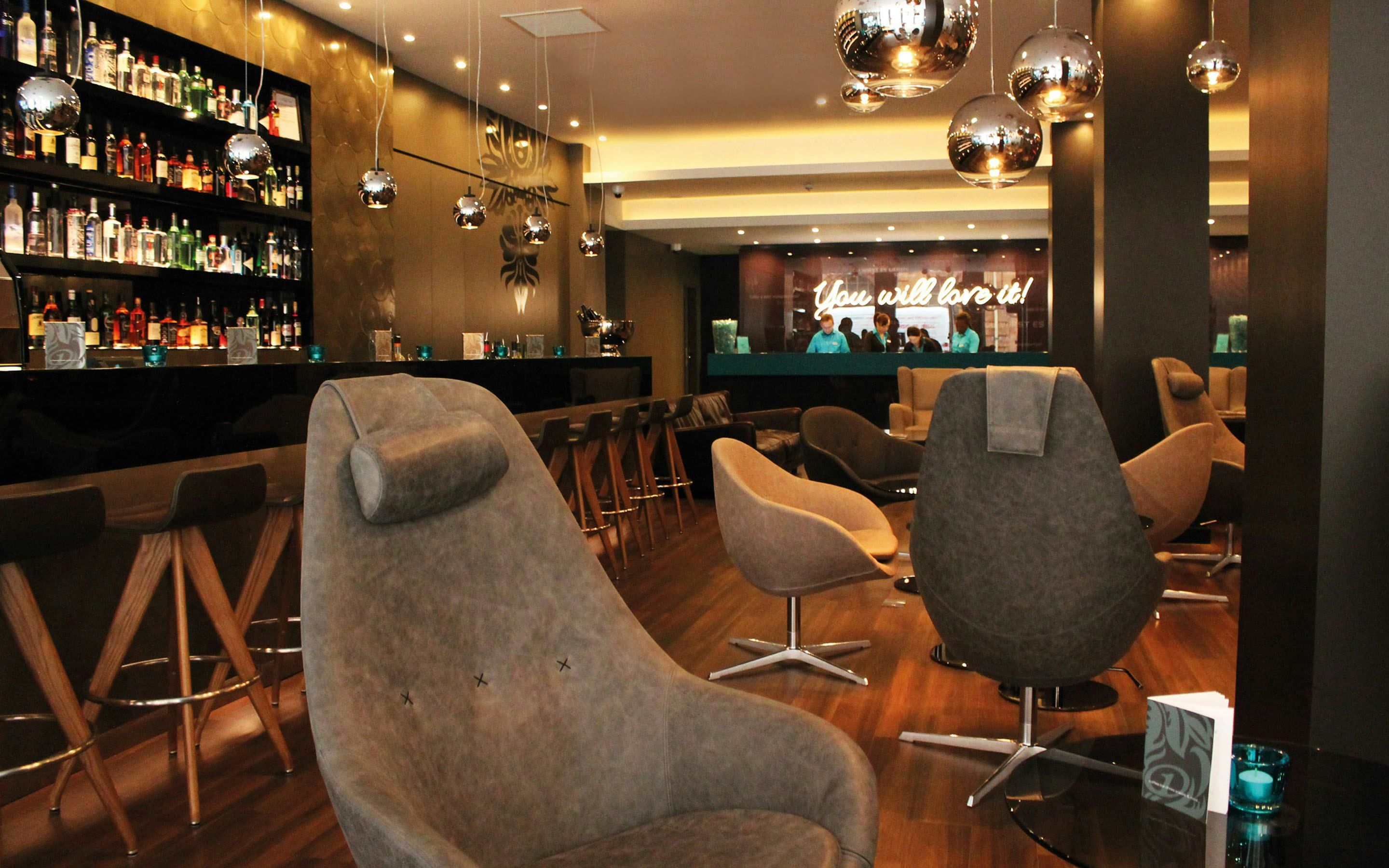 Bar