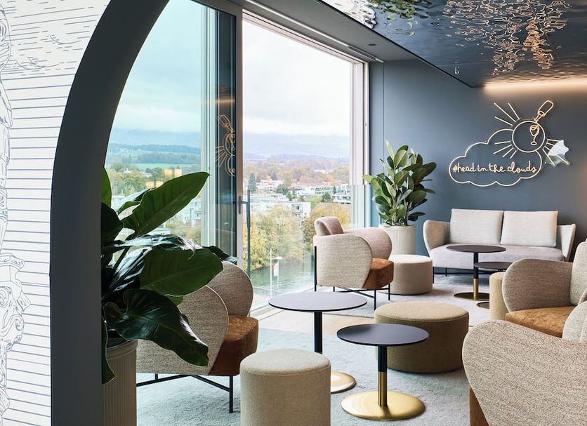 Lounge Photo