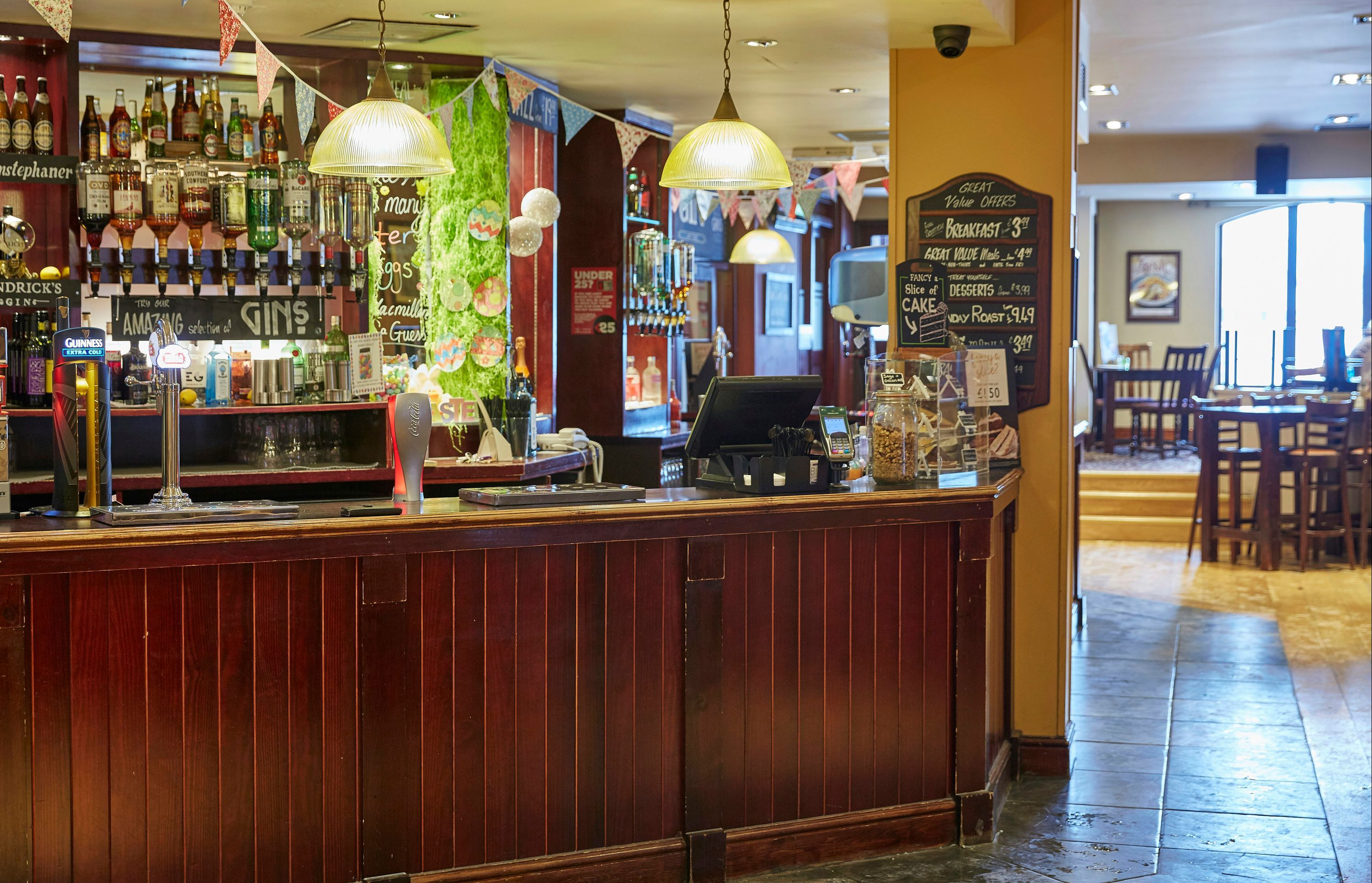 Bar