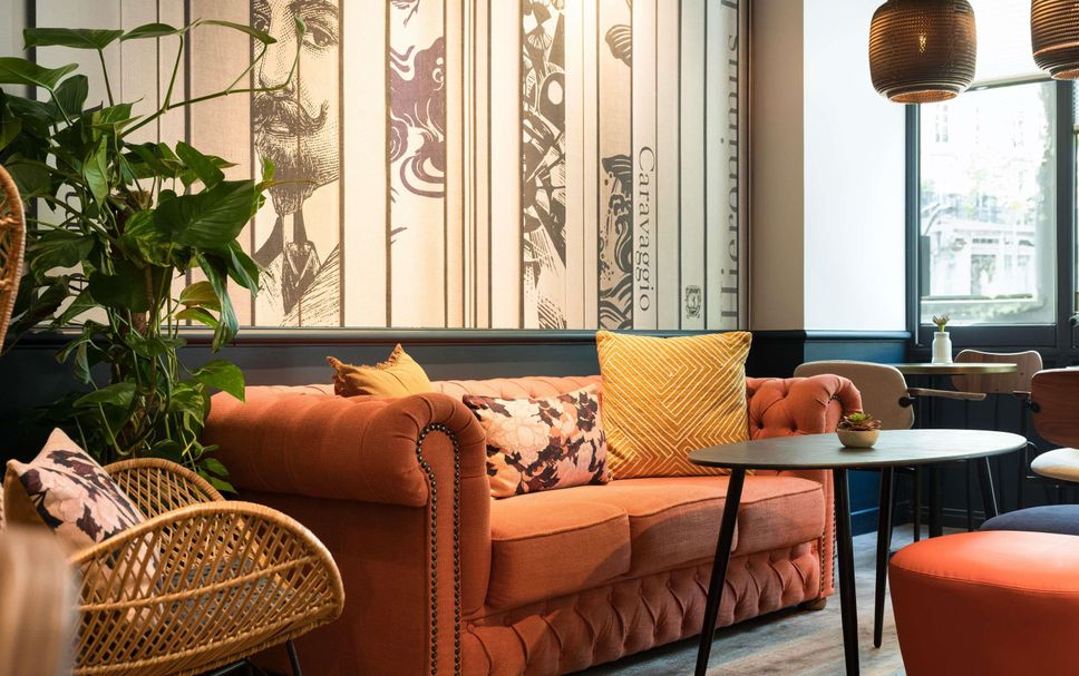 Lounge Photo