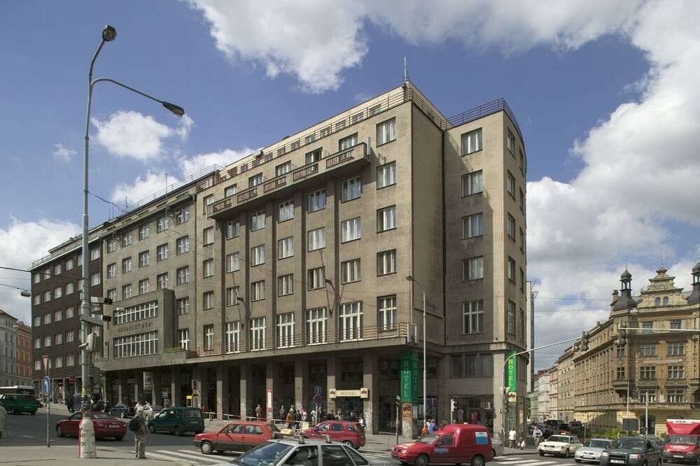 Building Photo