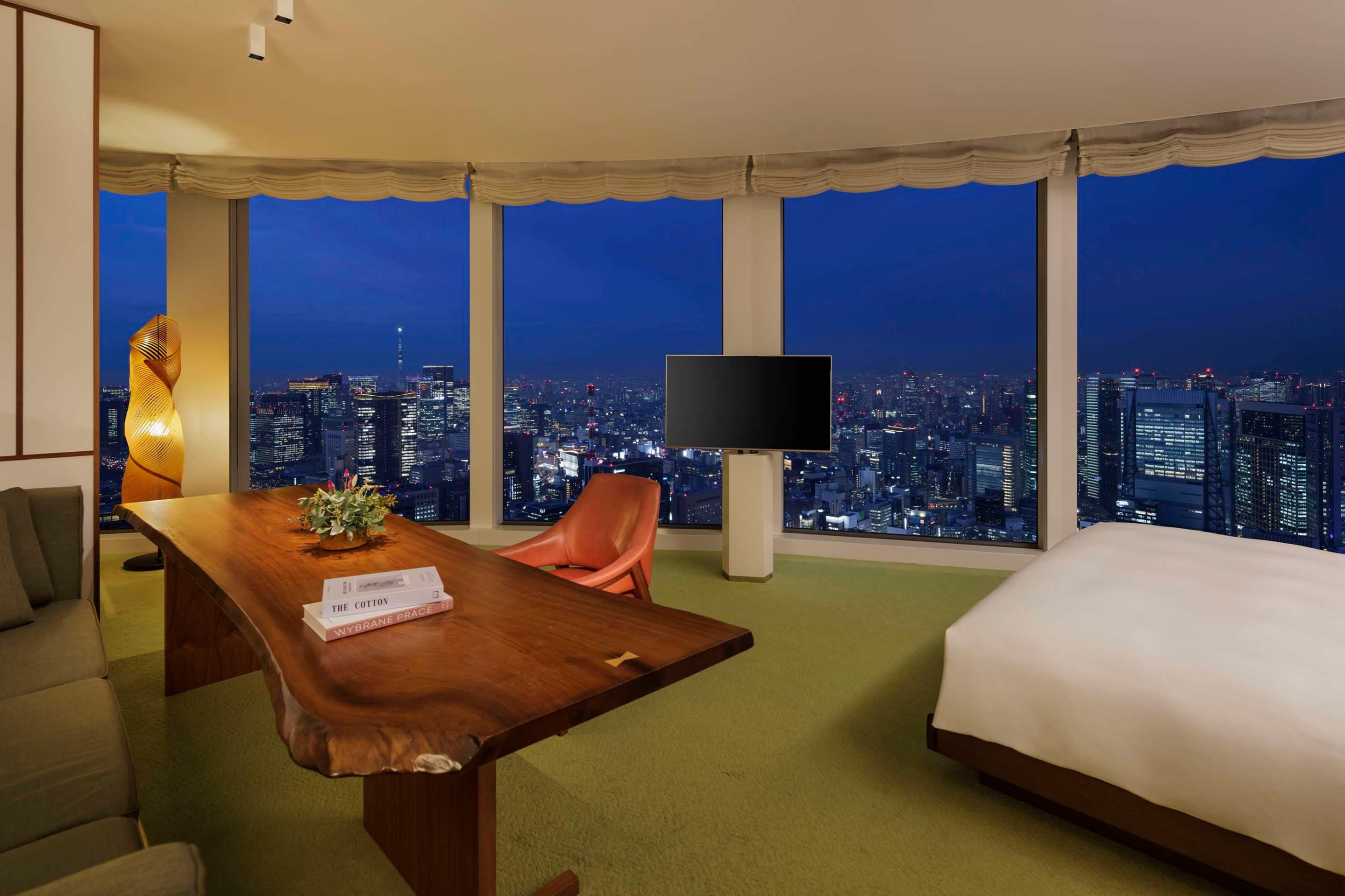 Room amenity