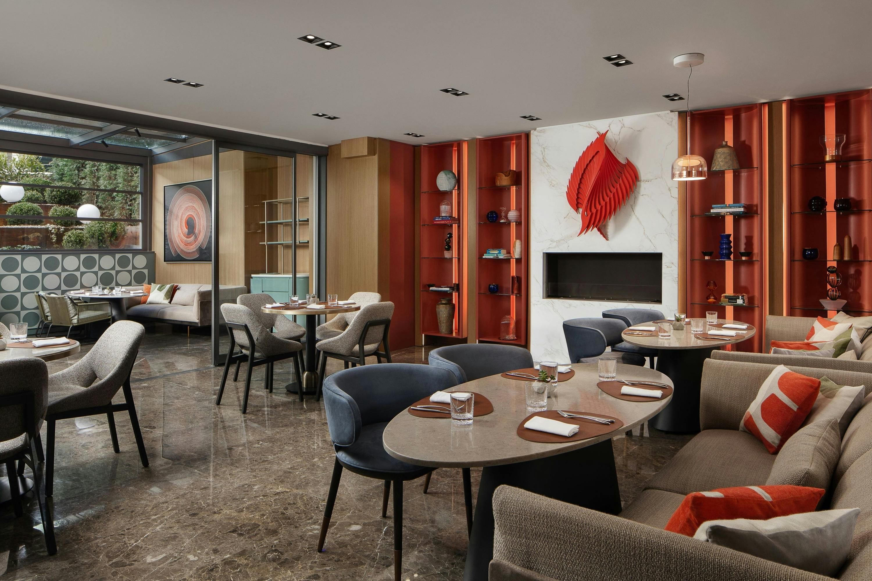 Restaurant Photo