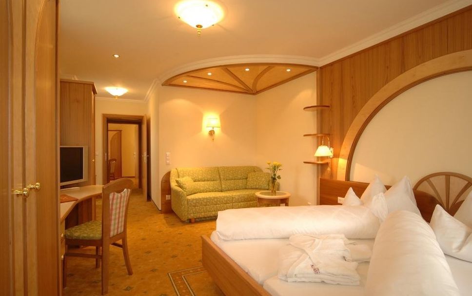 Bedroom Photo