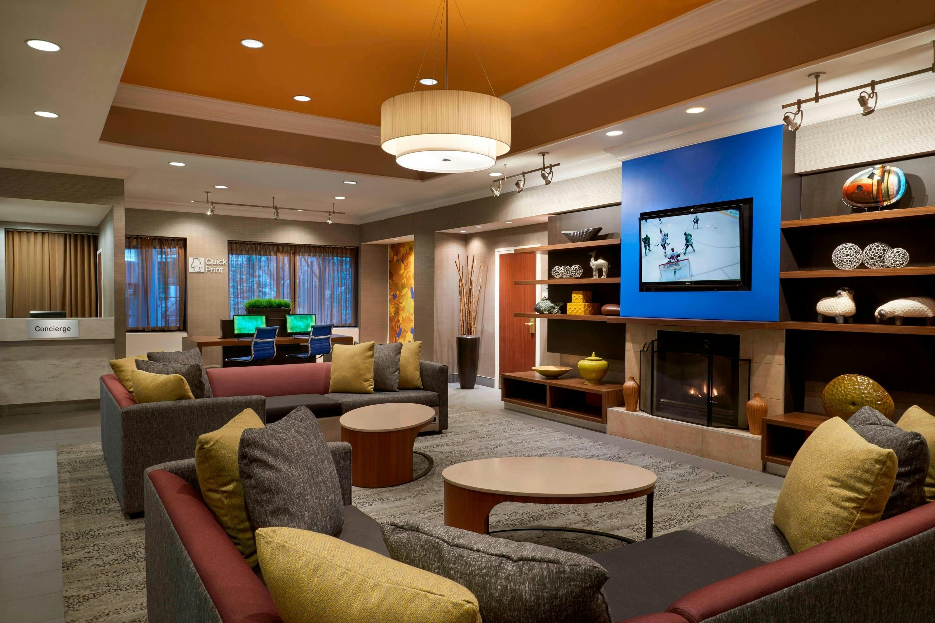 Lounge Photo