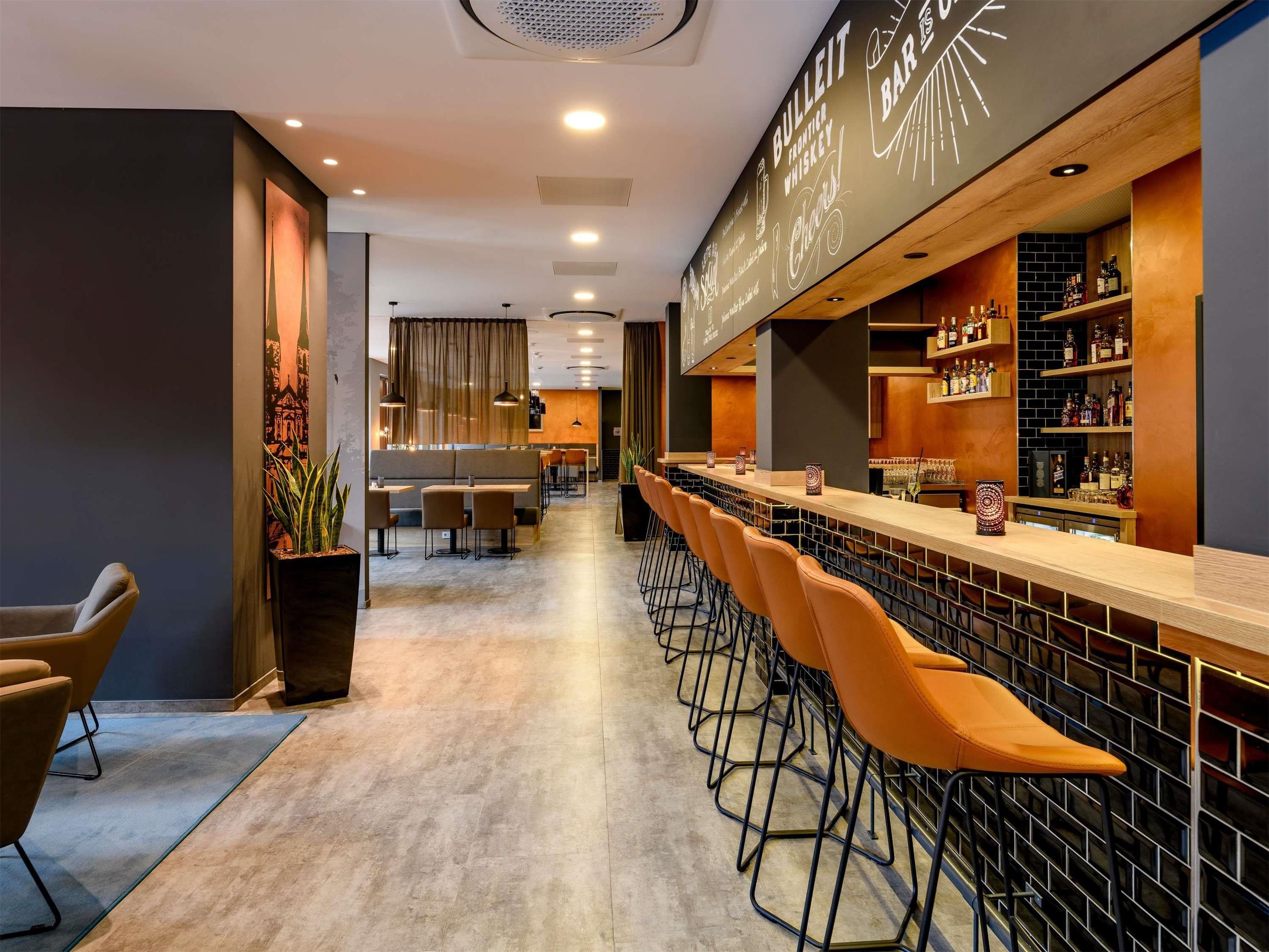 Bar Photo