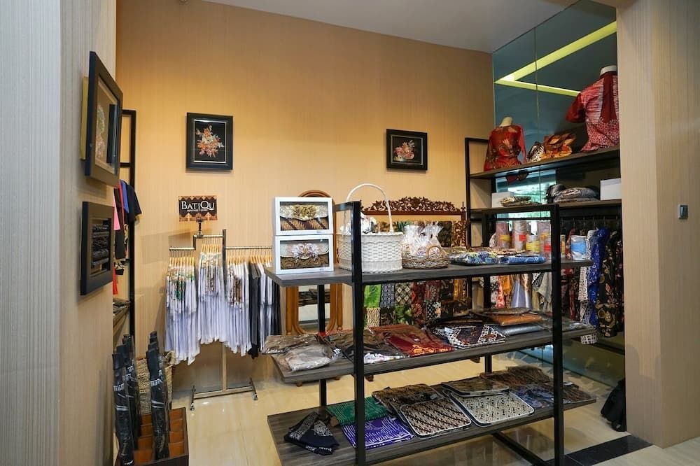 Shop