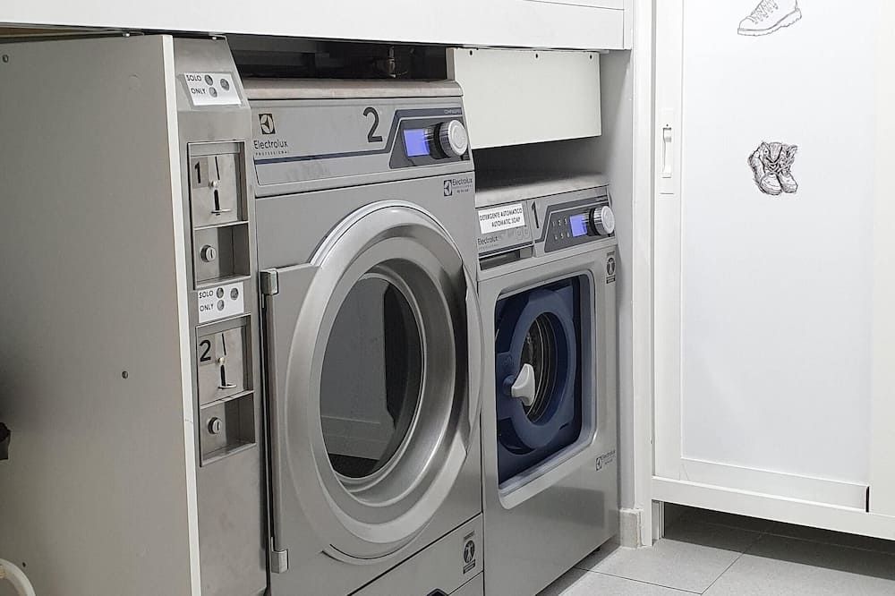 Laundry facility Photo