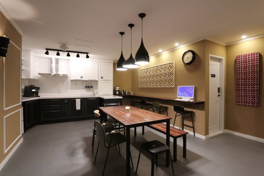 Hotel amenity