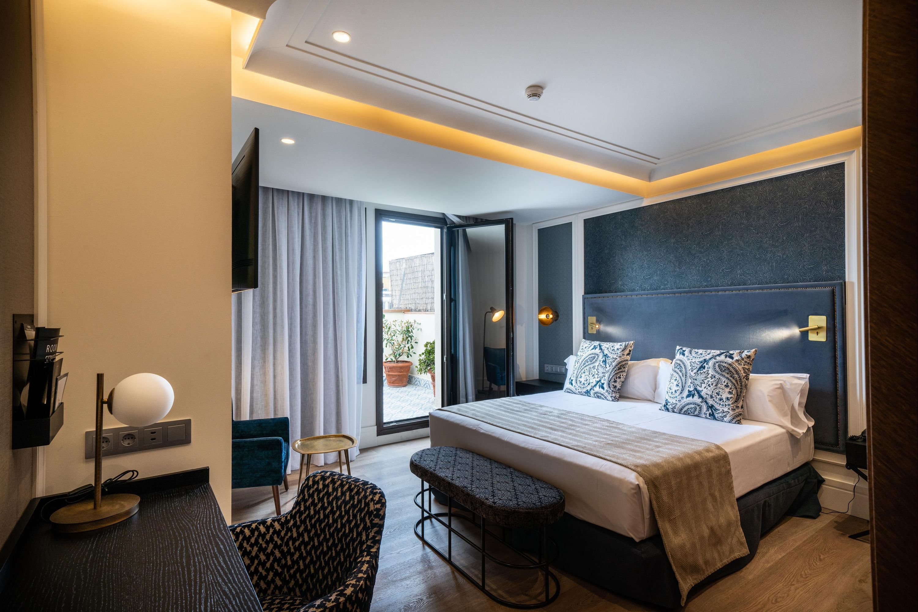 Bedroom