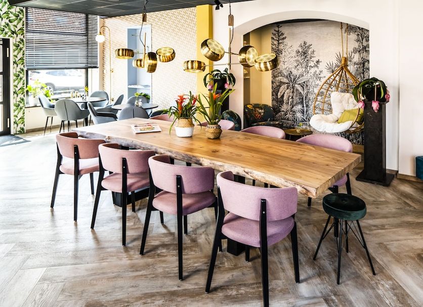 Dining room Photo