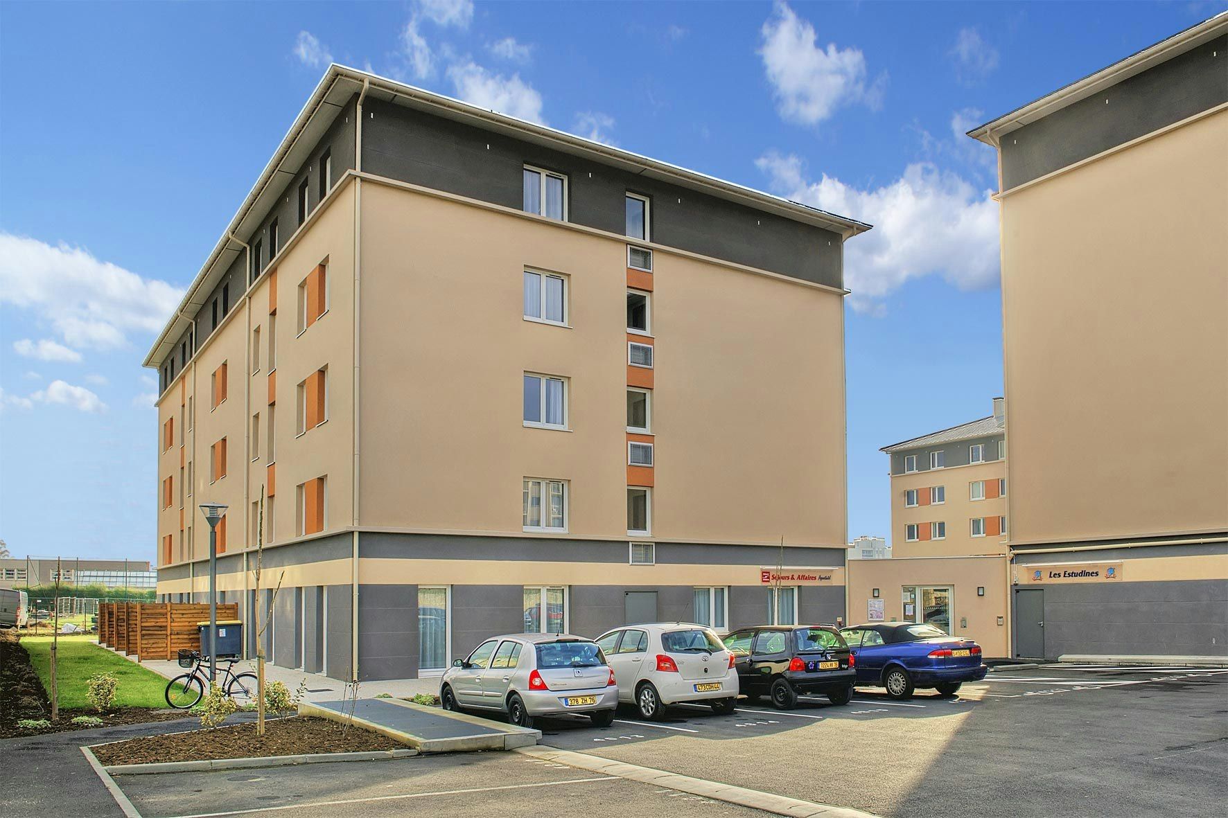 Building Photo