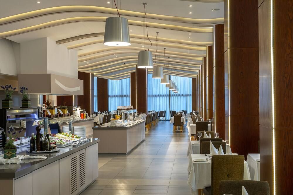Buffet Photo