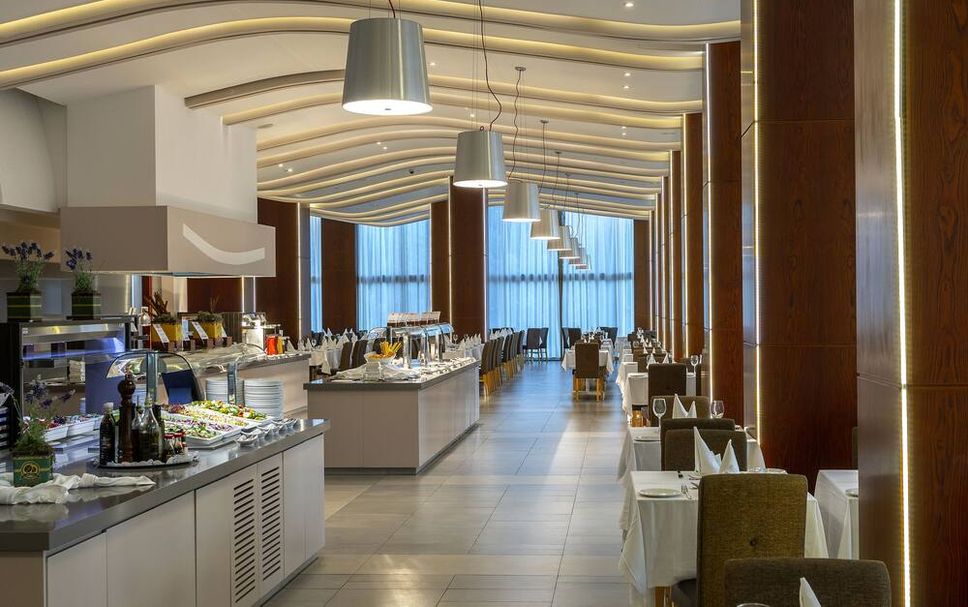 Buffet Photo