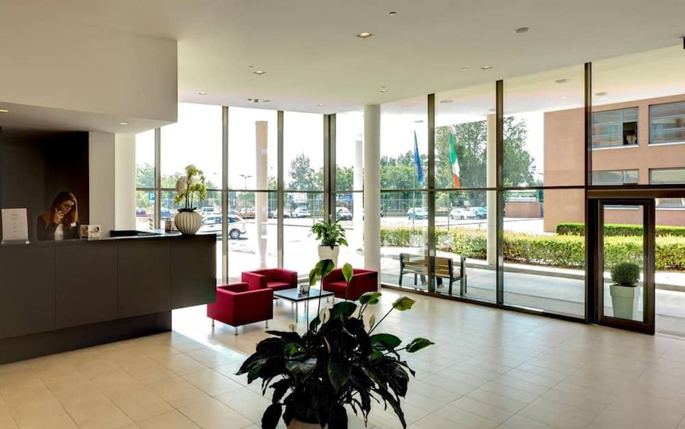 Lobby Photo