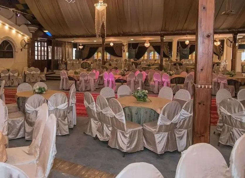 Banquet hall Photo