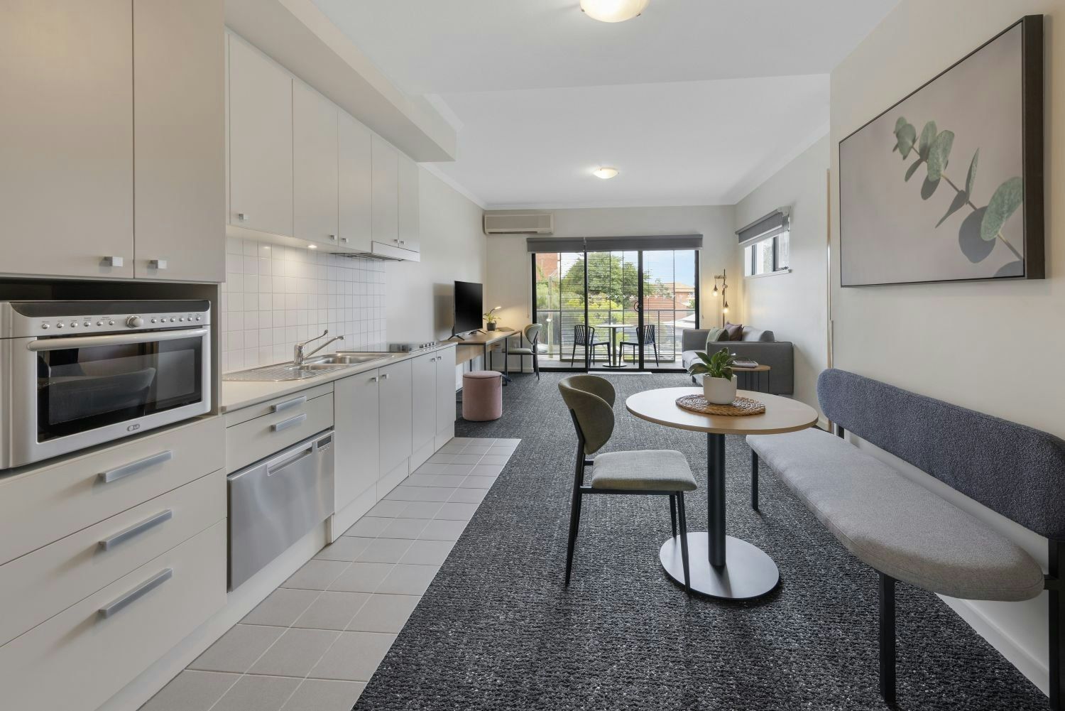 Kitchen Photo
