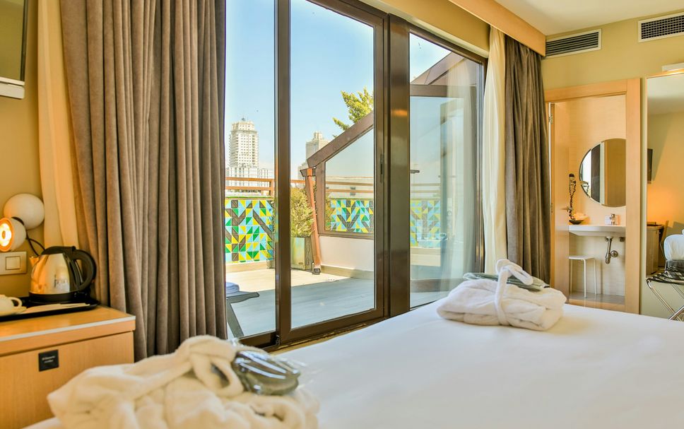 Bedroom Photo