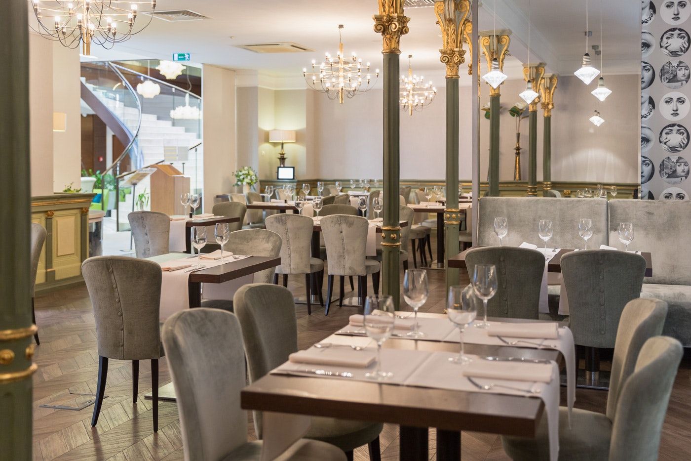 Restaurant Photo