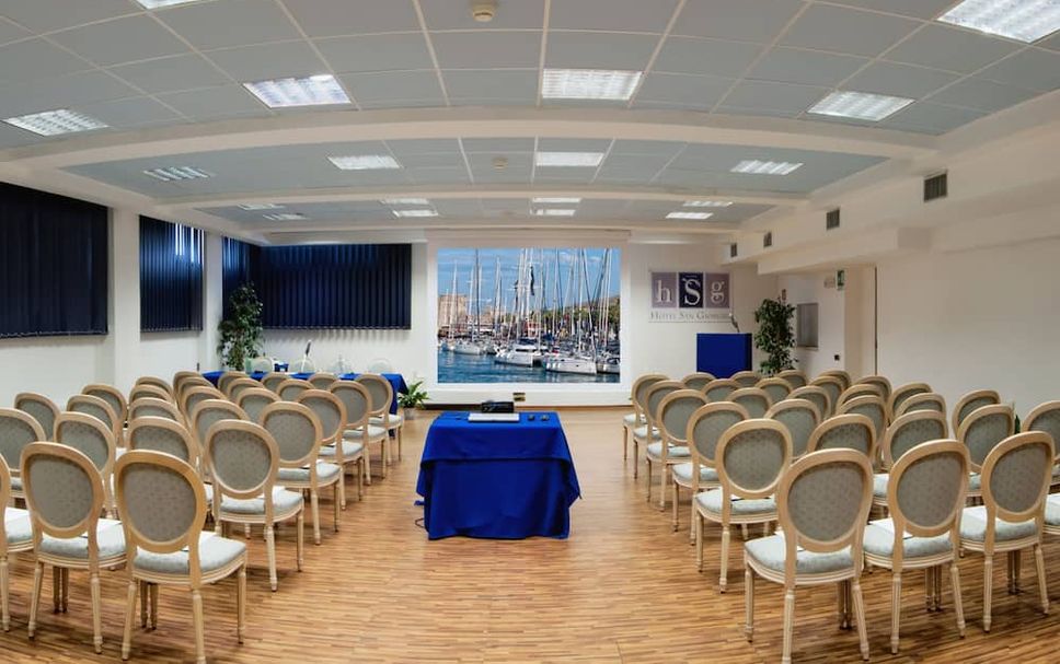 Conference room Photo