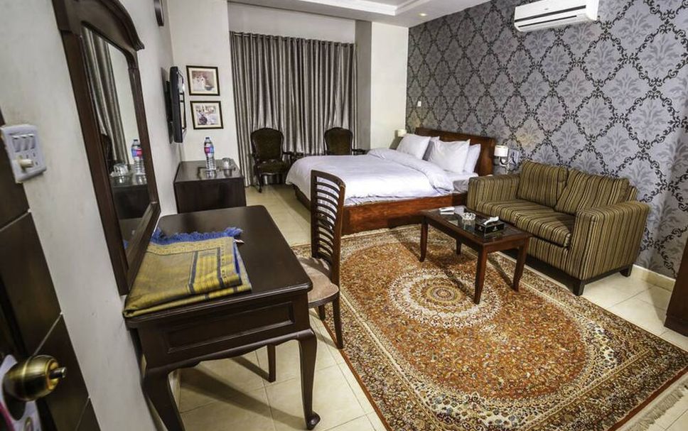 Bedroom Photo
