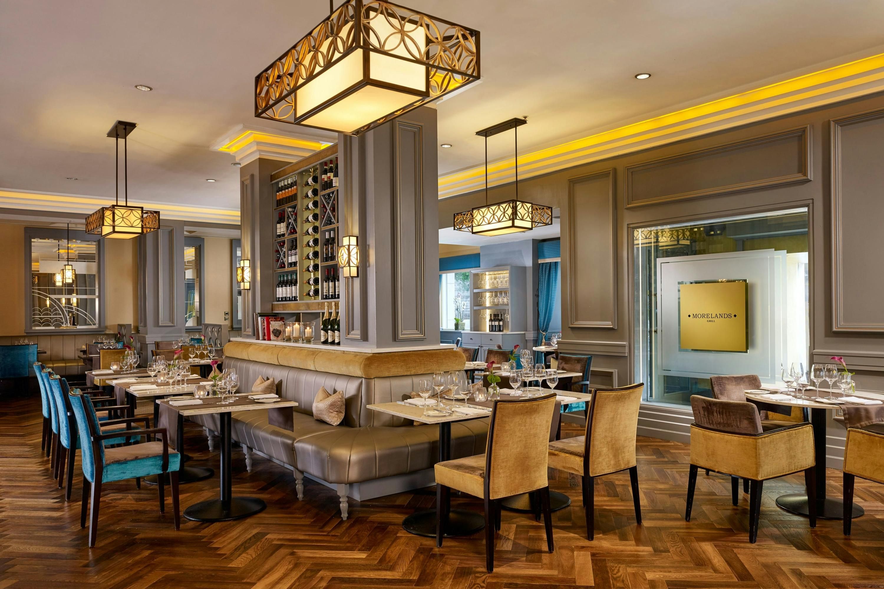 Restaurant Photo