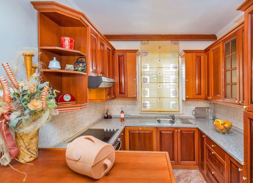 Kitchen Photo