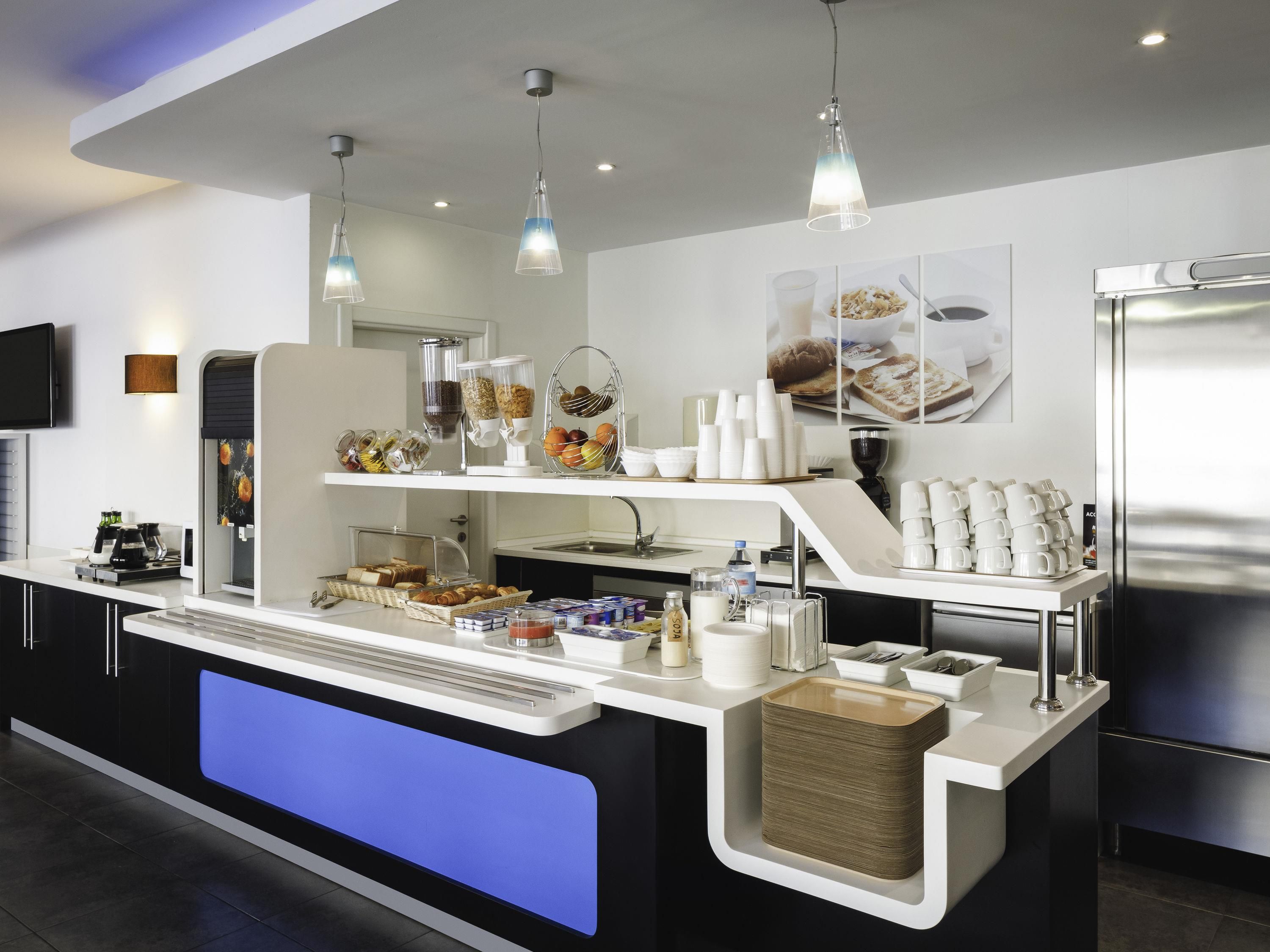 Buffet Photo